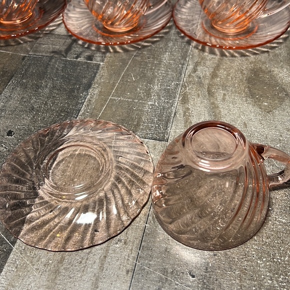 Vintage Arcoroc France Rosaline Pink Swirl Teacups/Coffee Cups Saucers Set 6 - Picture 7 of 7